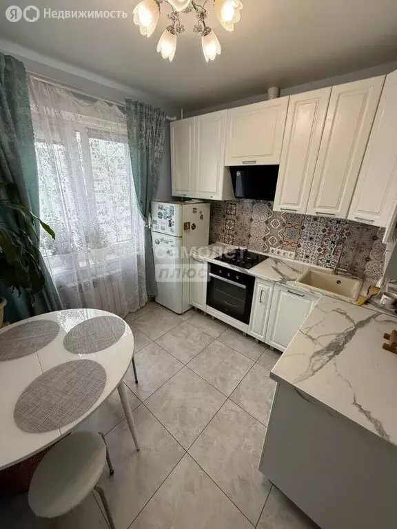 2-комнатная квартира: Ликино-Дулёво, улица Текстильщиков, 8 (47.9 м) - Фото 1