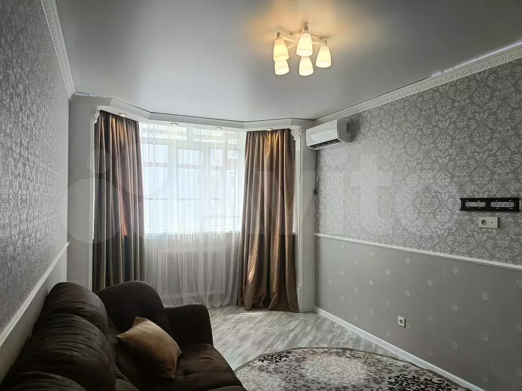 2-к. квартира, 60 м, 13/17 эт. - Фото 1