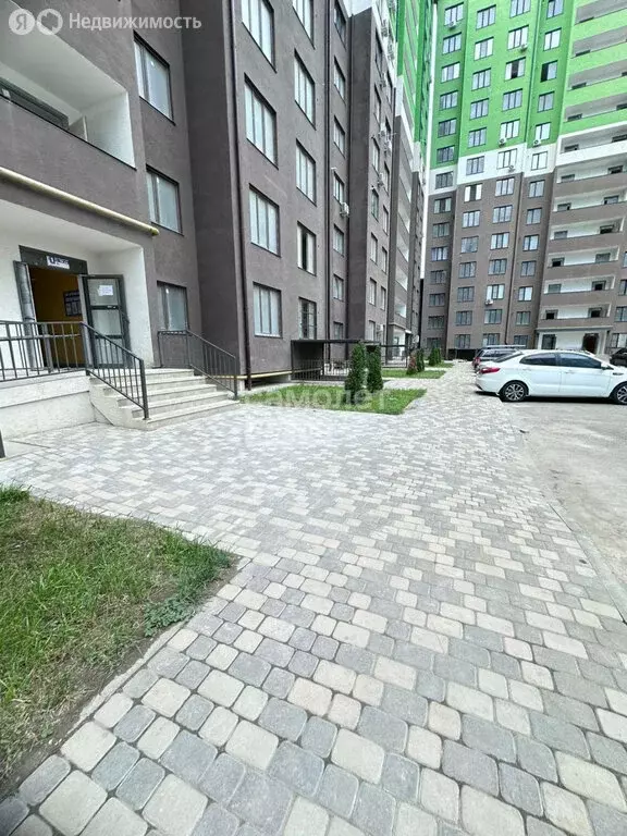 2-комнатная квартира: Каспийск, улица Каспийское шоссе, 17Б (86.5 м) - Фото 1