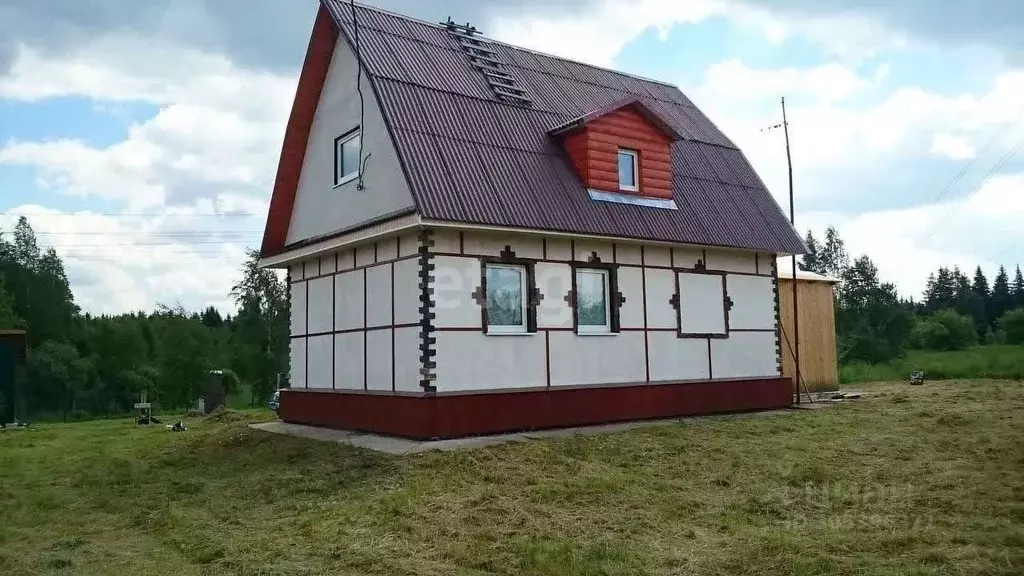 Дом в Тверская область, Вышневолоцкий муниципальный округ, пос. ... - Фото 0