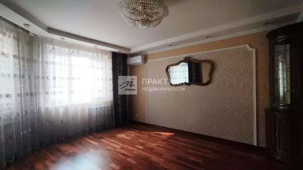 Продается 3-комнатная квартира - Фото 1