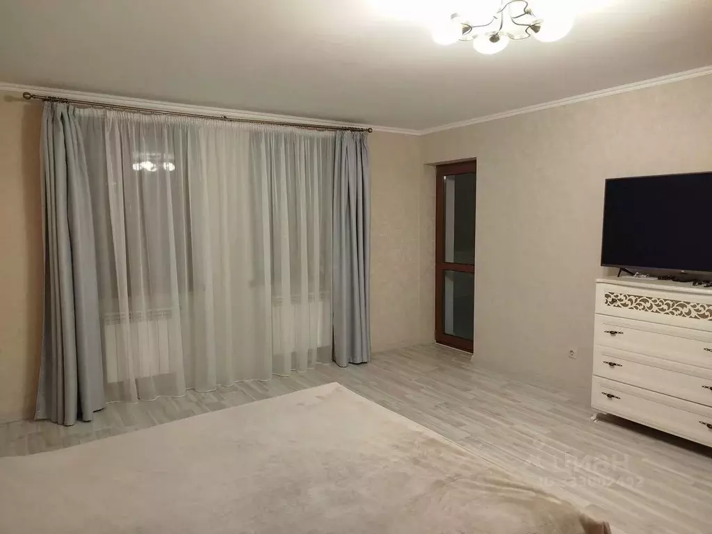 3-к кв. Крым, Симферополь ул. Фруктовая, 7А (93.6 м) - Фото 2