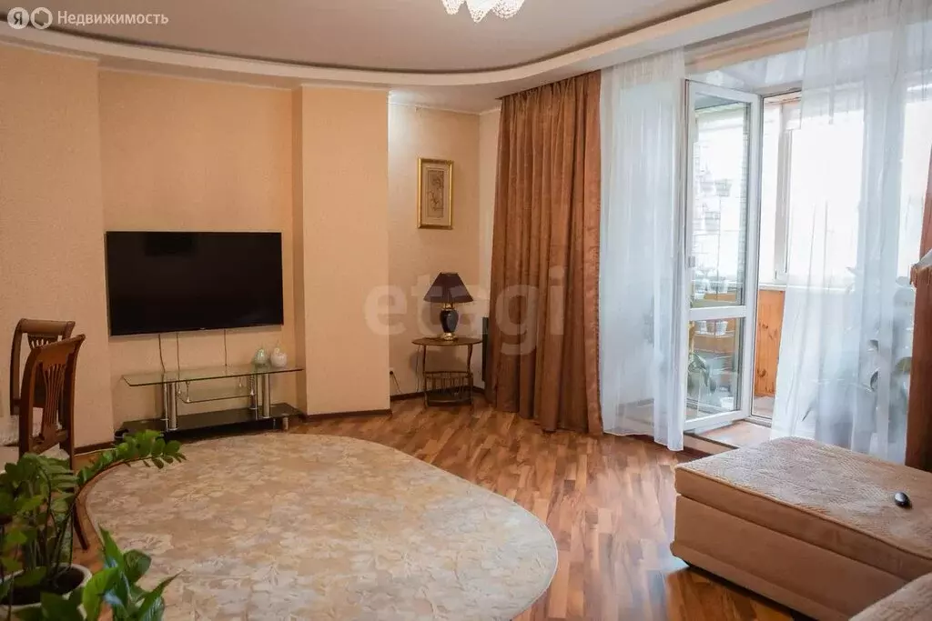 4-комнатная квартира: Чита, Ангарская улица, 19 (126.4 м) - Фото 0