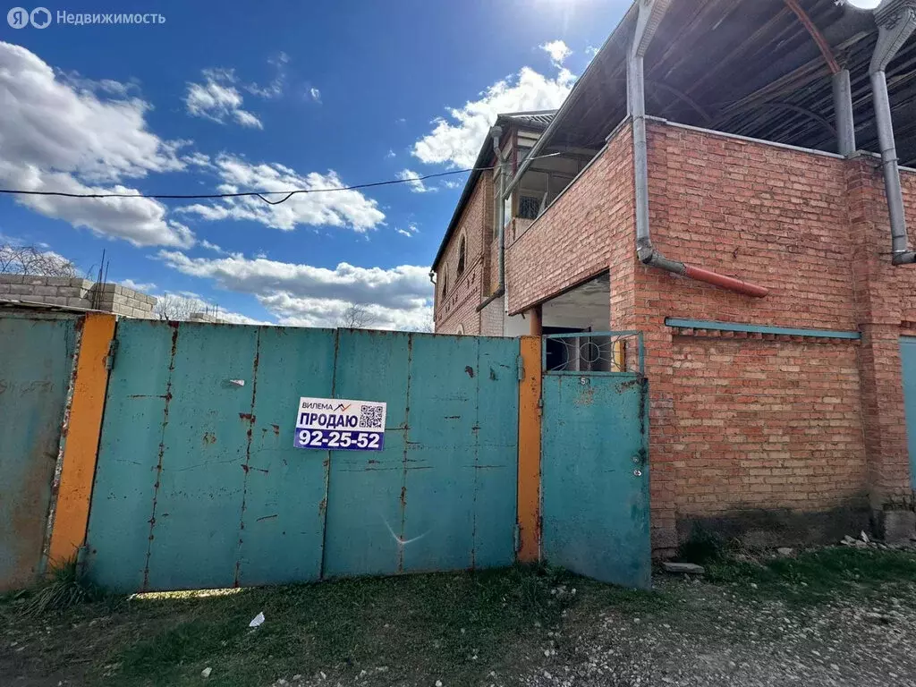 Дом в Республика Северная Осетия — Алания, Владикавказ (150 м) - Фото 1