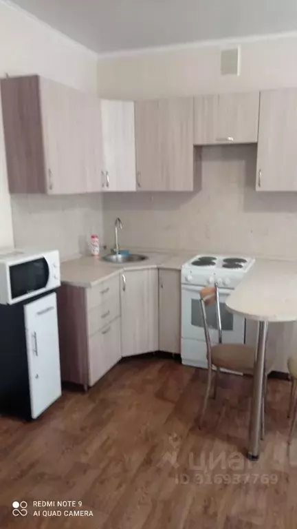 Студия Пензенская область, Пенза Ладожская ул., 112Б (30.0 м) - Фото 1