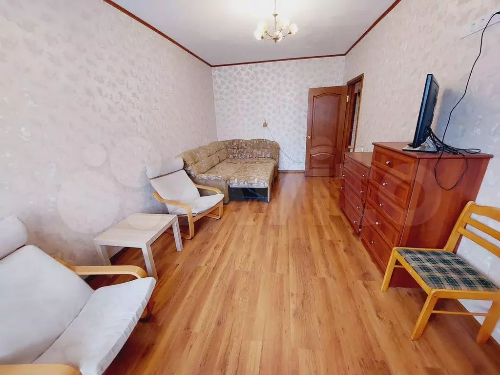 1-к. квартира, 46 м, 3/5 эт. - Фото 0
