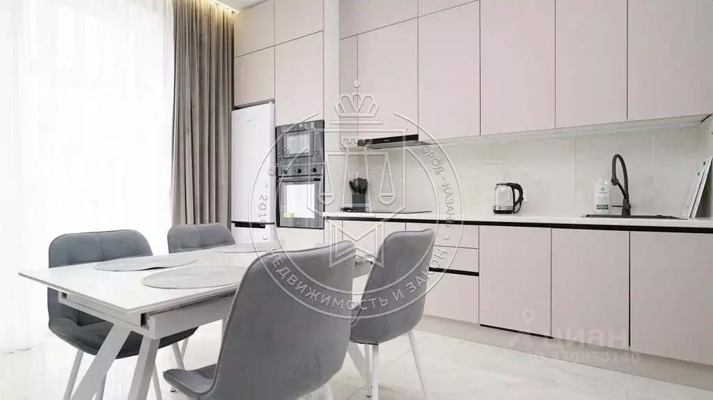 Дом в Татарстан, Казань ул. Анатолия Казакова, 33 (130 м) - Фото 1