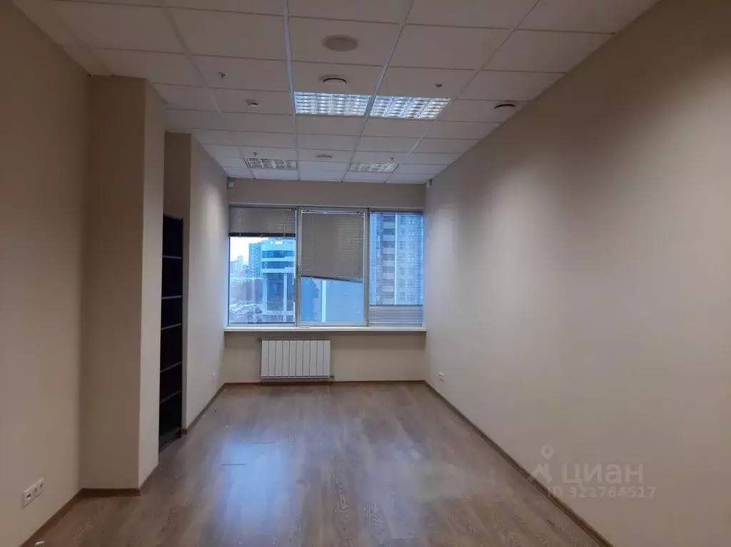 Офис в Свердловская область, Екатеринбург ул. Розы Люксембург, 49 (37 ... - Фото 2