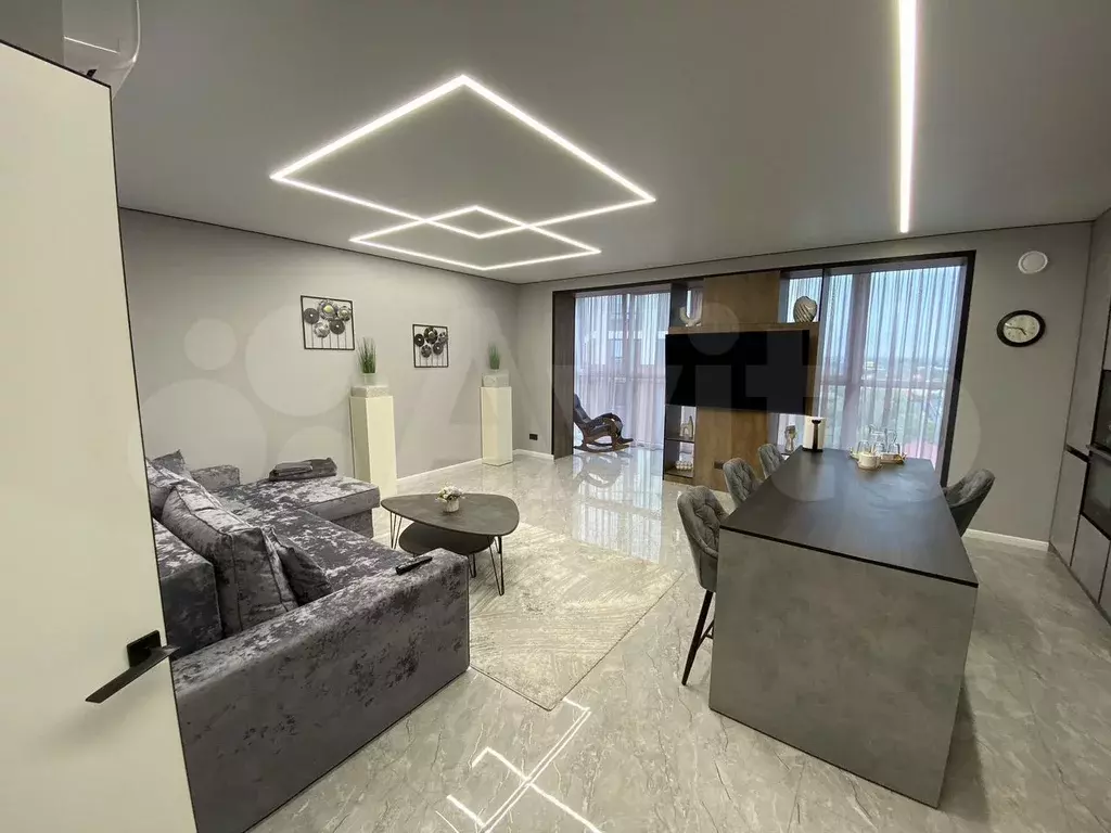 2-к. квартира, 60 м, 8/9 эт. - Фото 1