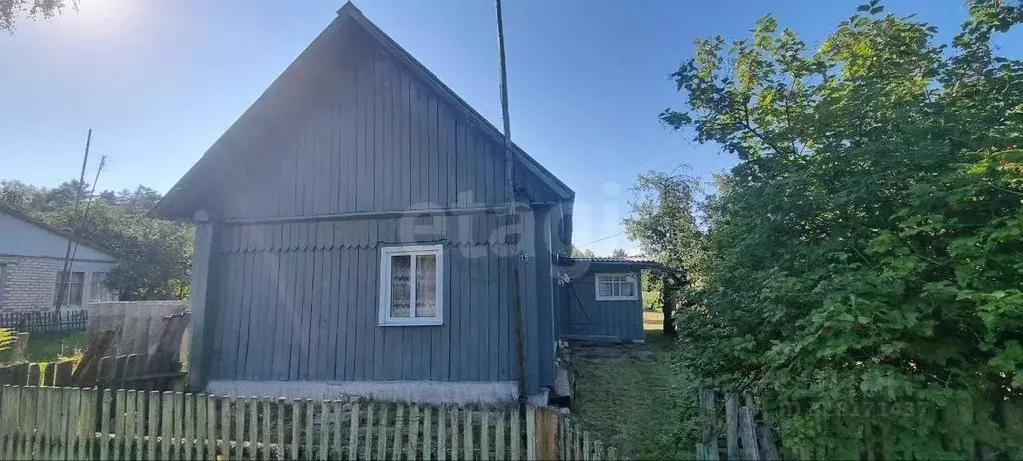 Дом в Брянская область, Клетнянский район, Мирнинское с/пос, д. Добрая ... - Фото 1