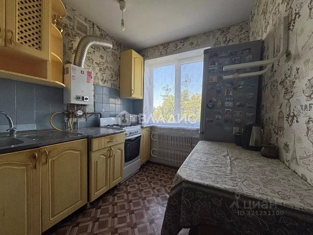 1-к кв. Белгородская область, Белгород ул. 5 Августа, 26б (30.4 м) - Фото 2