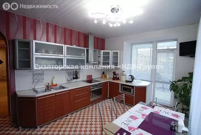 4-комнатная квартира: Хабаровск, улица Гоголя, 23А (126.5 м) - Фото 1