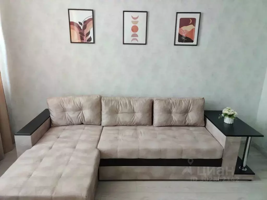 2-к кв. Крым, Симферополь ул. 1-й Конной армии, 21В (40.0 м) - Фото 1