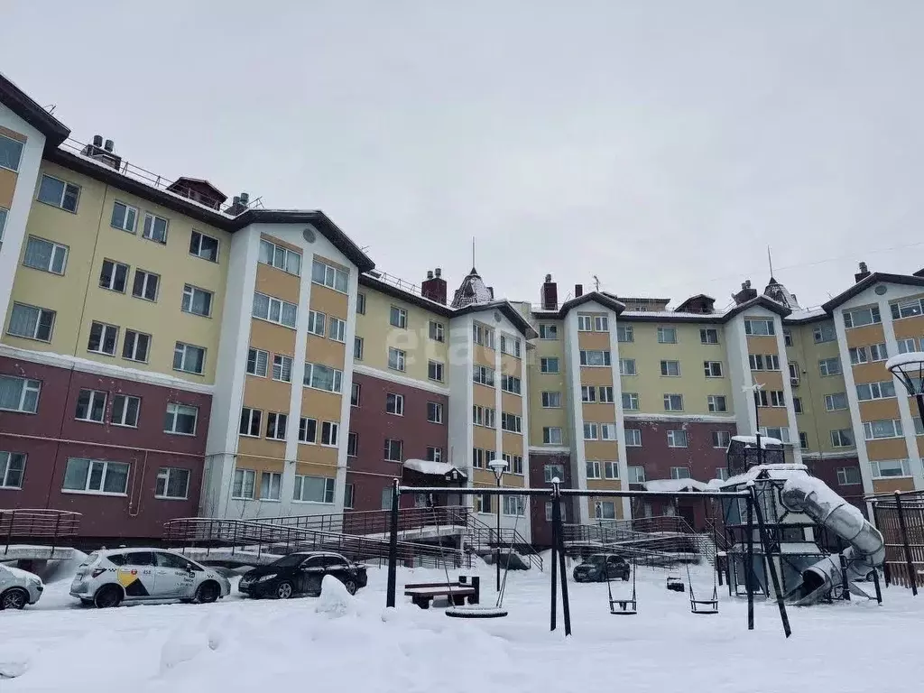 2-к кв. Ямало-Ненецкий АО, Салехард Арктическая ул., 4 (57.6 м) - Фото 0