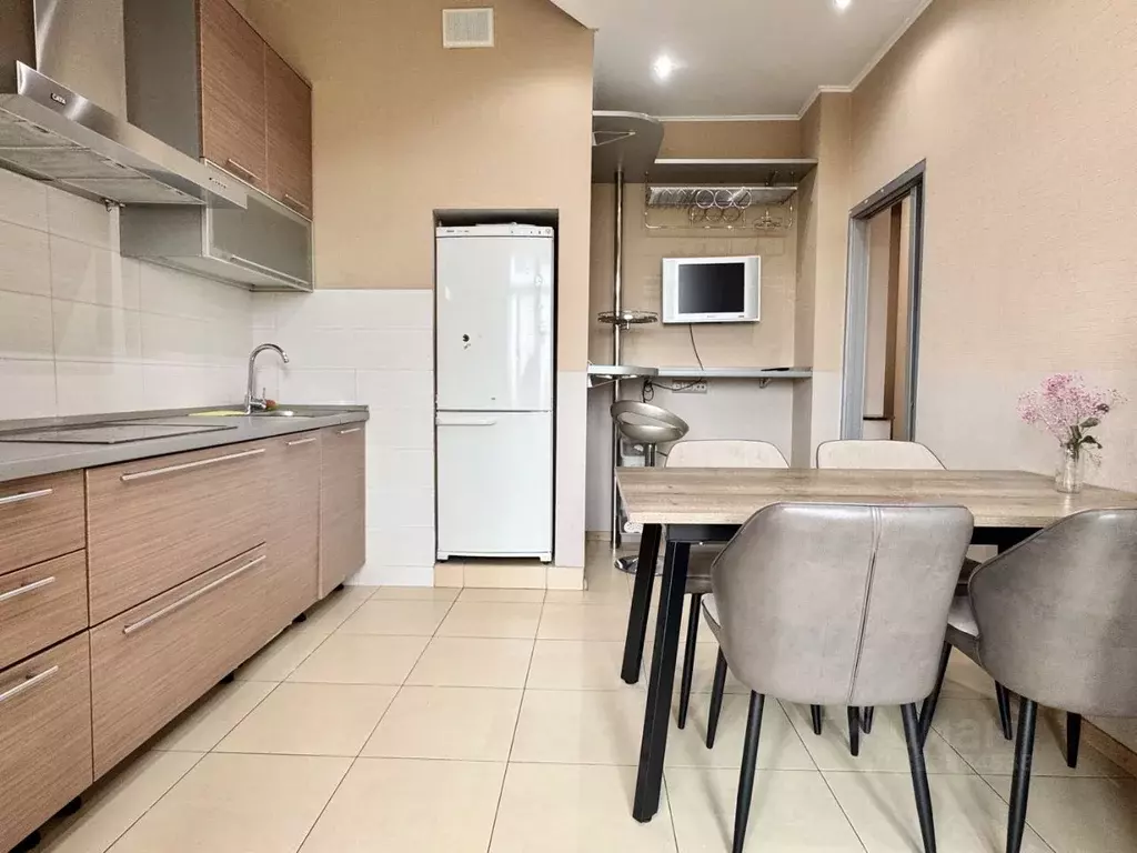 2-к кв. Москва Соколово-Мещерская ул., 26к1 (65.8 м) - Фото 1