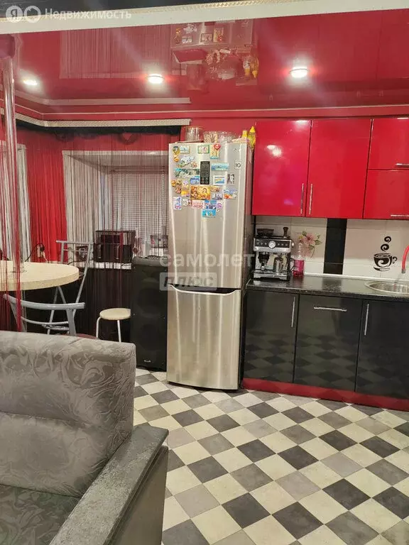 2-комнатная квартира: Слободской, Октябрьская улица, 8 (38.4 м) - Фото 1