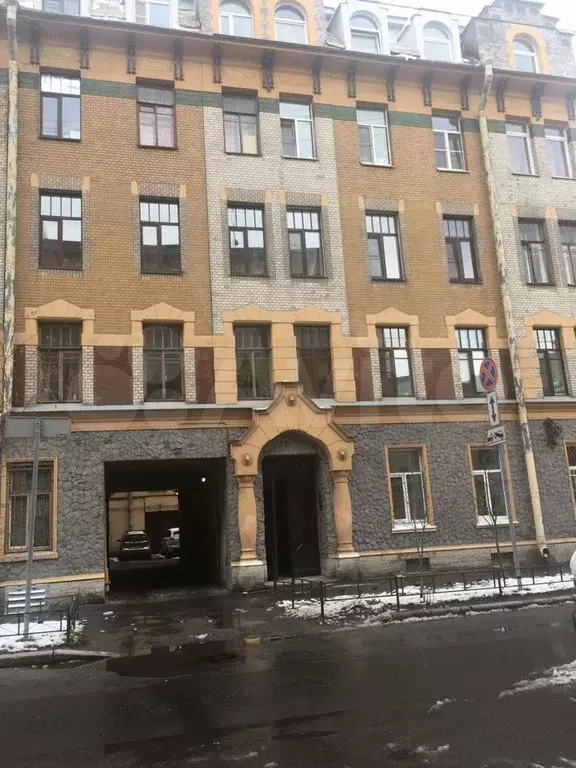 Комната 17,7 м в 6-к., 4/5 эт. - Фото 0