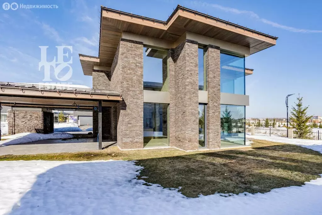 Дом в деревня Исаково, Центральная улица (400 м) - Фото 2