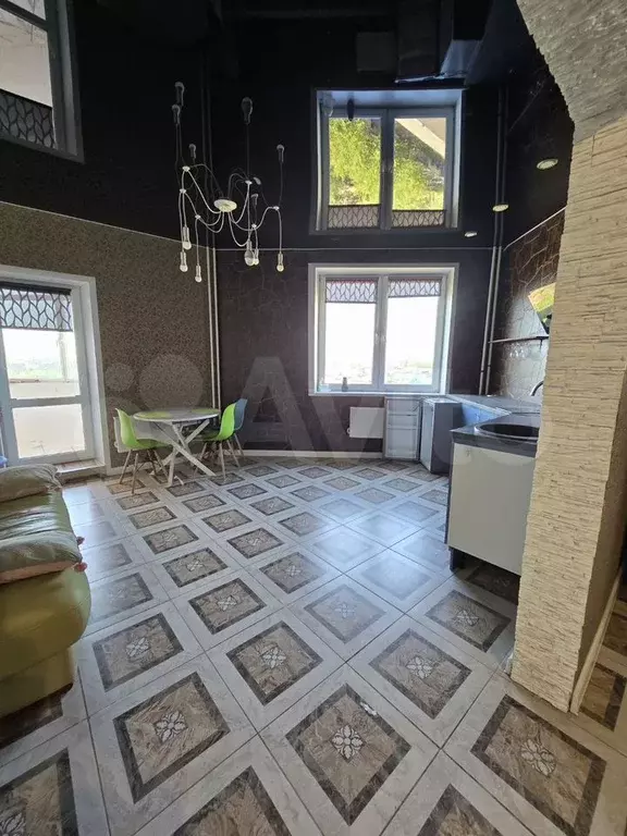 1-к. квартира, 50 м, 16/17 эт. - Фото 0