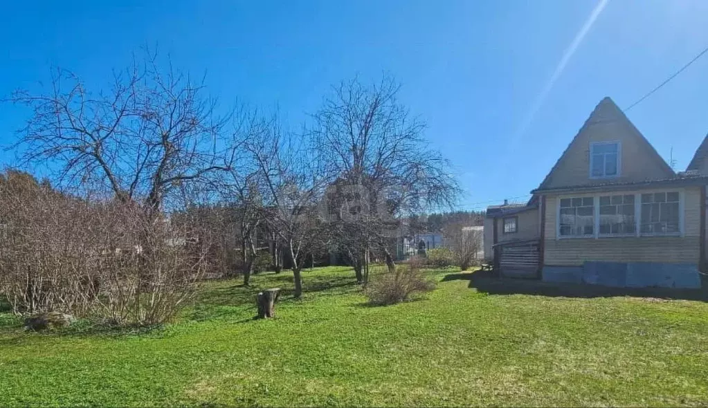 Дом в Ленинградская область, Приозерское городское поселение, Заречный ... - Фото 1