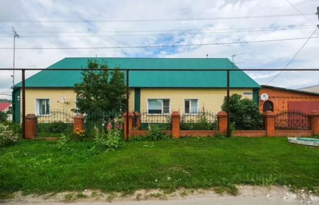 Дом в Новосибирская область, Колывань рп ул. Ворошилова, 64 (100 м) - Фото 1