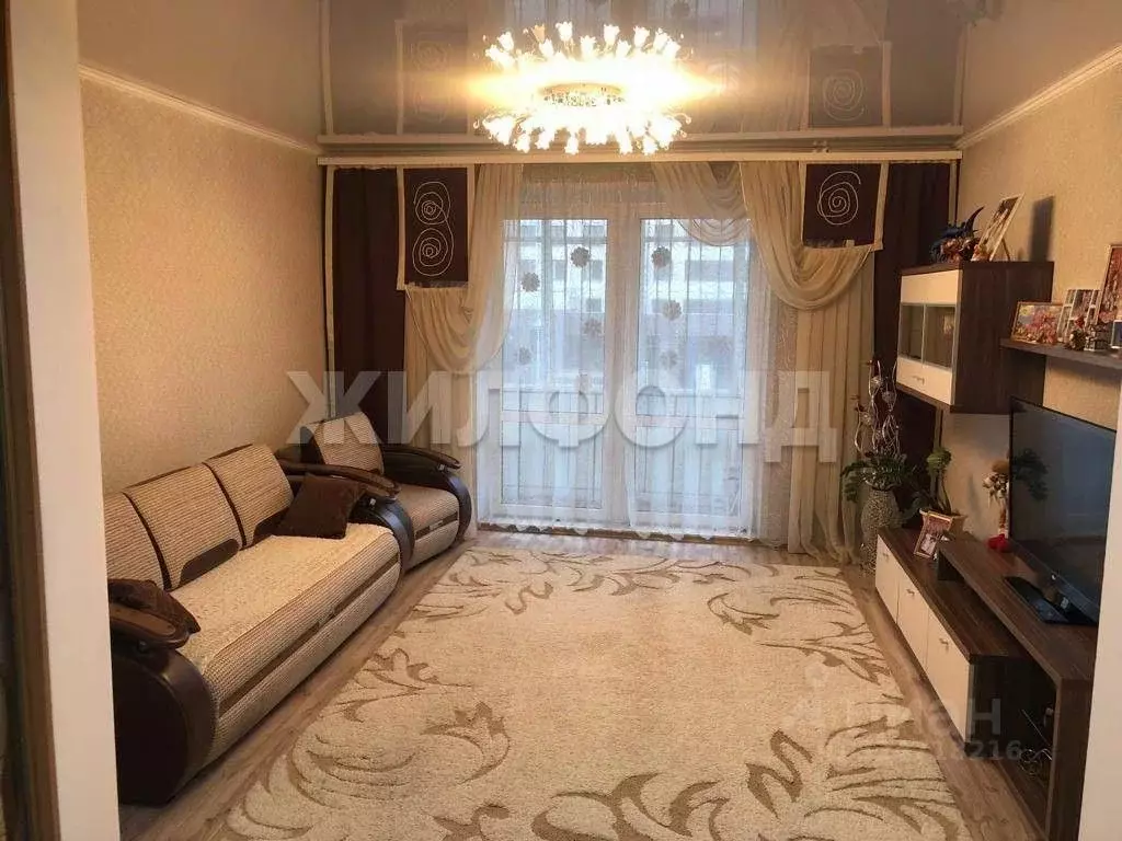 3-к кв. Хакасия, Абакан ул. Кирова, 99Б (105.0 м) - Фото 2