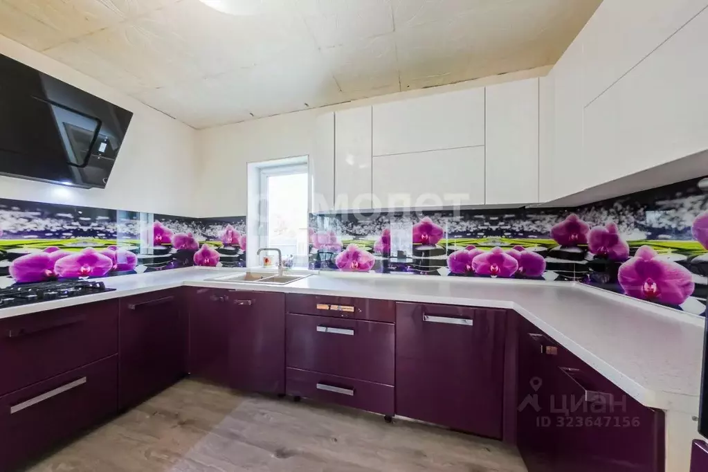 Дом в Свердловская область, Екатеринбург пос. Ягодный, Фруктовая ул., ... - Фото 1