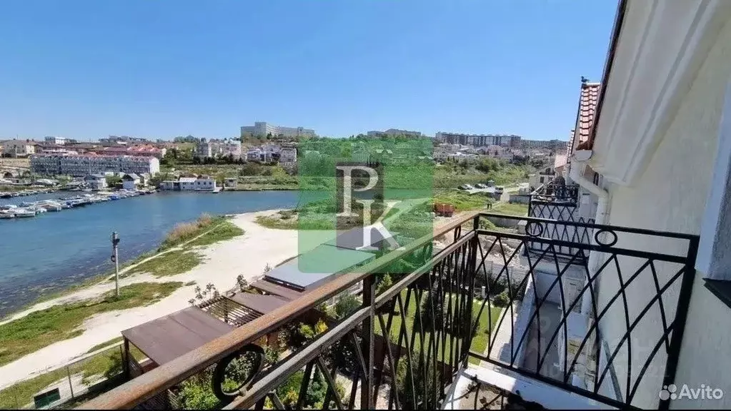 3-к кв. Севастополь ул. Степаняна, 10Б (87.0 м) - Фото 2