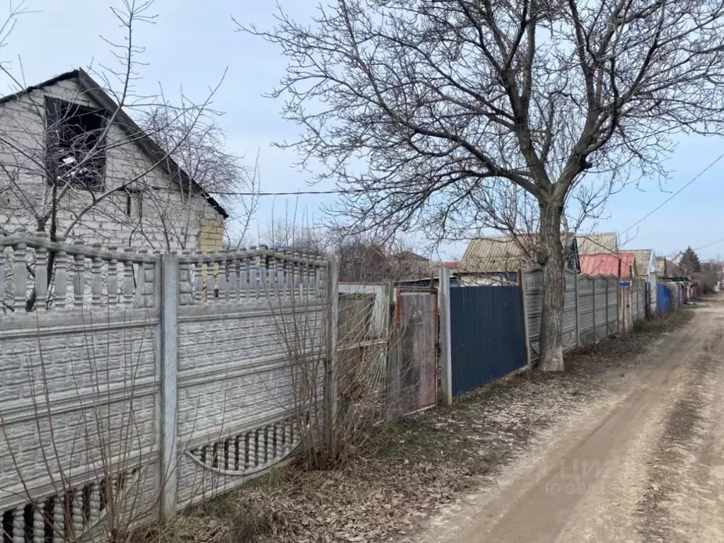 Участок в Волгоградская область, Волгоград 40 лет Октября СНТ, ул. 7-я ... - Фото 2