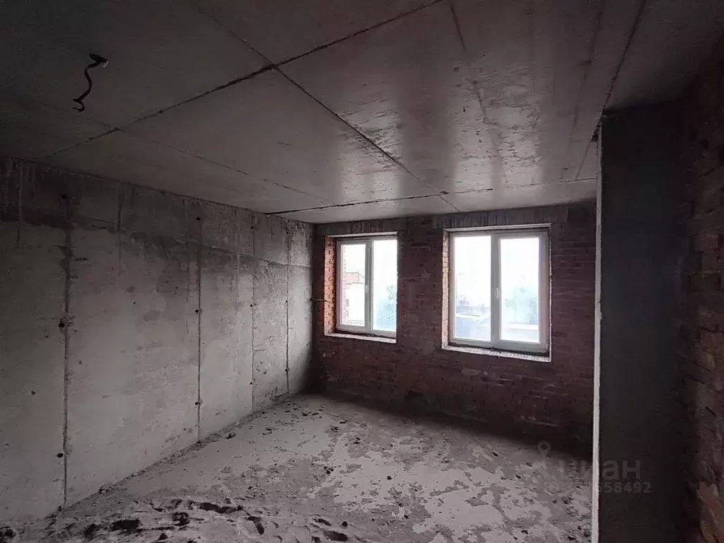 2-к кв. Северная Осетия, Владикавказ ул. Гастелло, 65 (91.2 м) - Фото 2