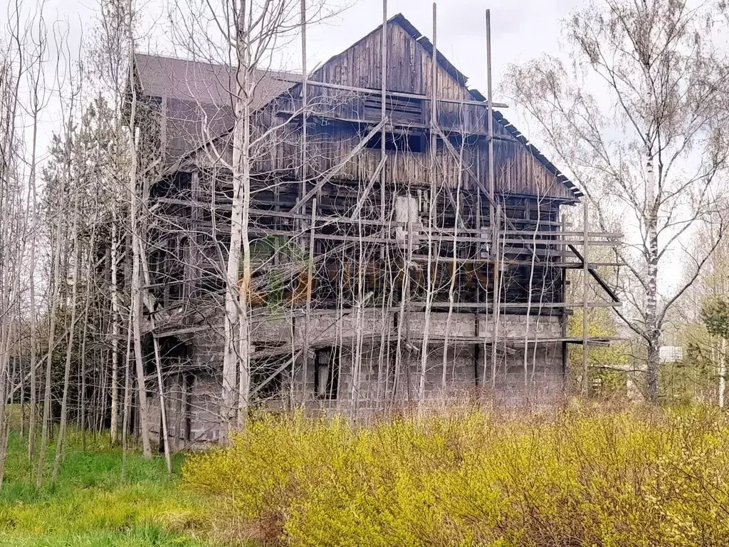 Дом в Ленинградская область, Тосненский район, Ульяновское городское ... - Фото 1