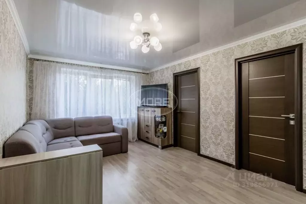 4-к кв. Калининградская область, Светлый Советская ул., 24 (62.8 м) - Фото 0