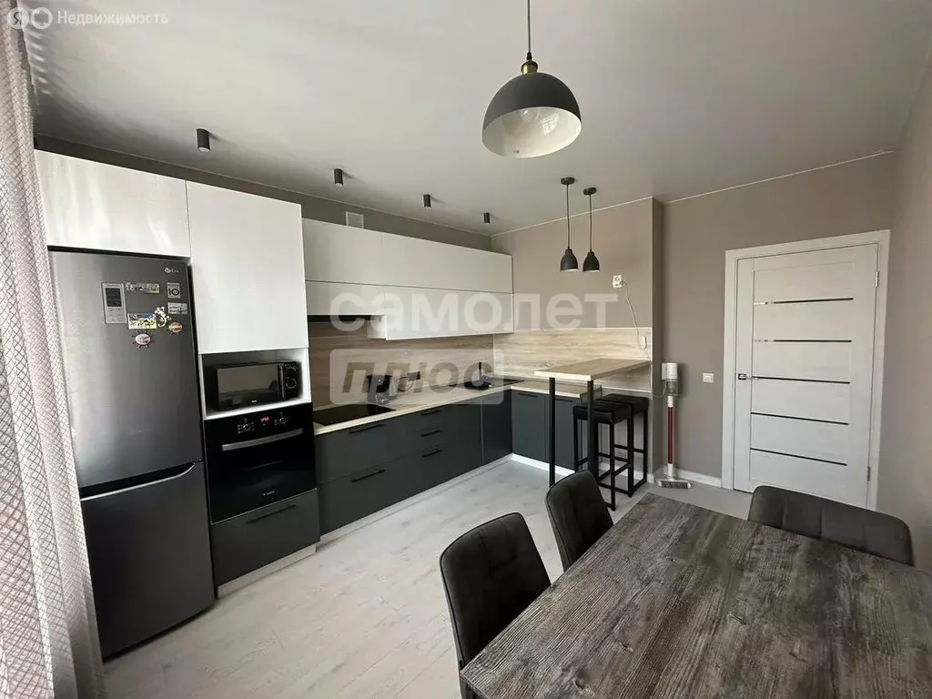 1-комнатная квартира: Липецк, улица И.В. Свиридова, 18 (41.2 м) - Фото 1