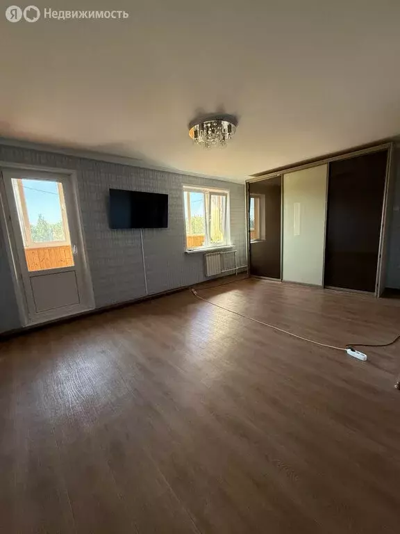 1-комнатная квартира: Набережные Челны, посёлок ЗЯБ, улица ... - Фото 1