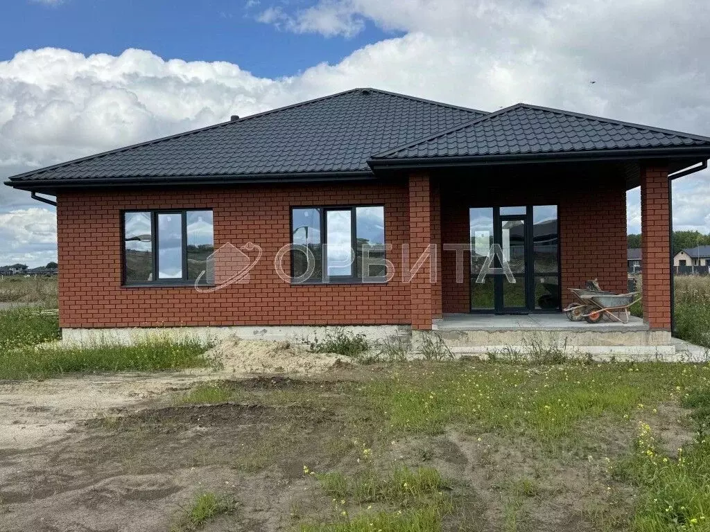 Дом в Тюменская область, Тюменский район, с. Кулаково  (121 м) - Фото 1