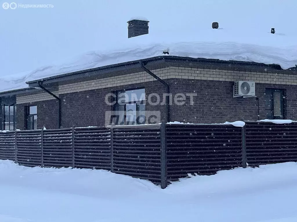 Дом в село Первомайский, Рубиновая улица, 7 (170 м) - Фото 1