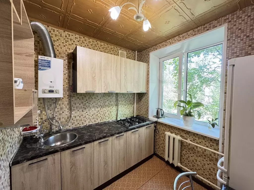 1-к. квартира, 31 м, 4/5 эт. - Фото 0