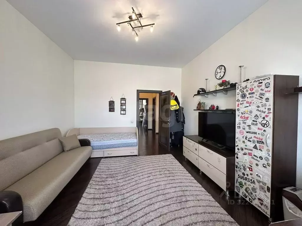 3-к кв. Сахалинская область, Южно-Сахалинск ул. Алексея Максимовича ... - Фото 1