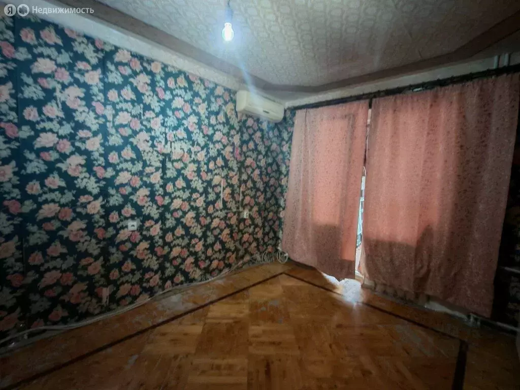 3-комнатная квартира: Ростов-на-Дону, улица Тельмана, 4 (64 м) - Фото 1