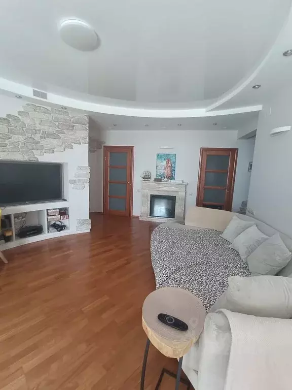 3-к кв. Санкт-Петербург аллея Поликарпова, 2 (150.0 м) - Фото 1
