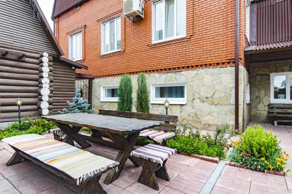 Дом в Свердловская область, Екатеринбург Вторчермет жилрайон, ул. ... - Фото 2