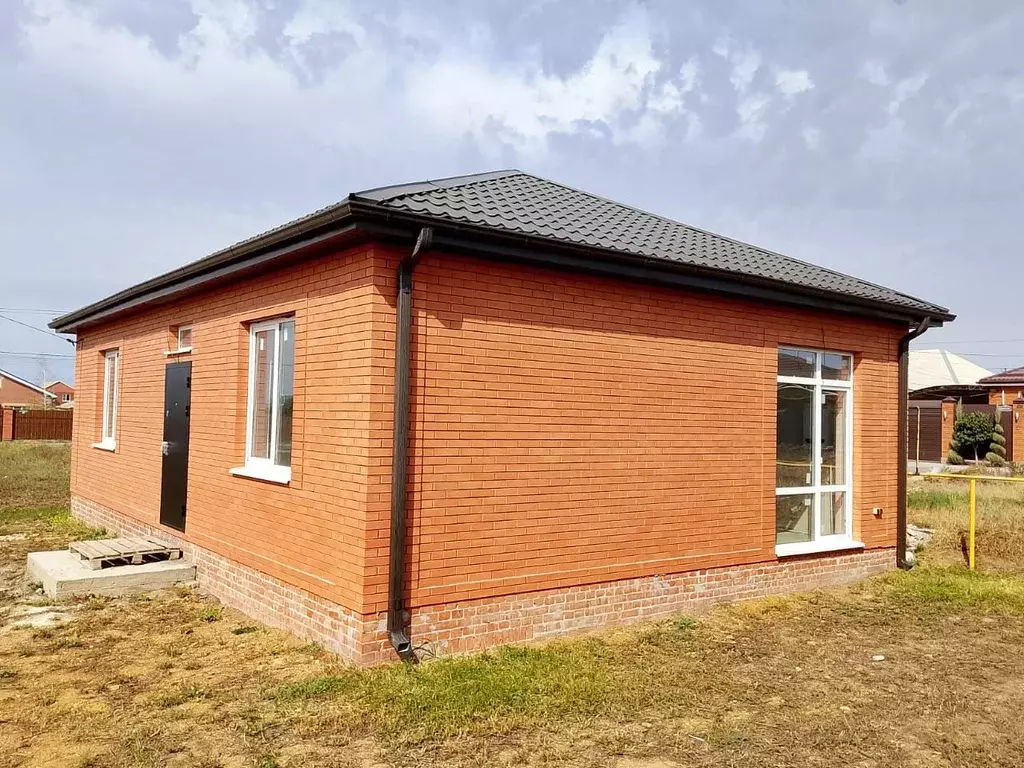 Дом в Ростовская область, Неклиновский район, с. Николаевка Межевая ... - Фото 1