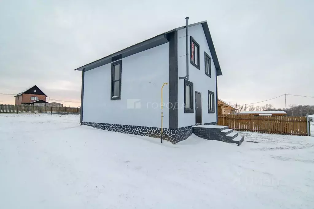 Дом в Алтайский край, Первомайский район, с. Фирсово, Рощино мкр ул. ... - Фото 1