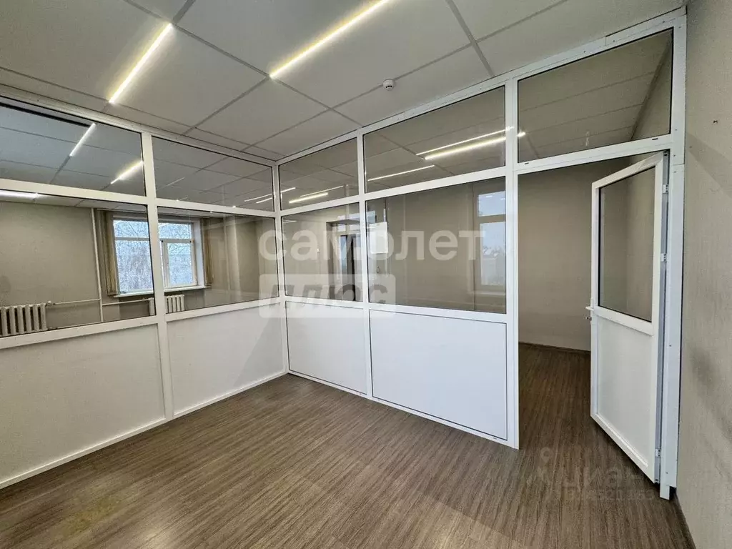 Офис в Новосибирская область, Новосибирск ул. Немировича-Данченко, 165 ... - Фото 2