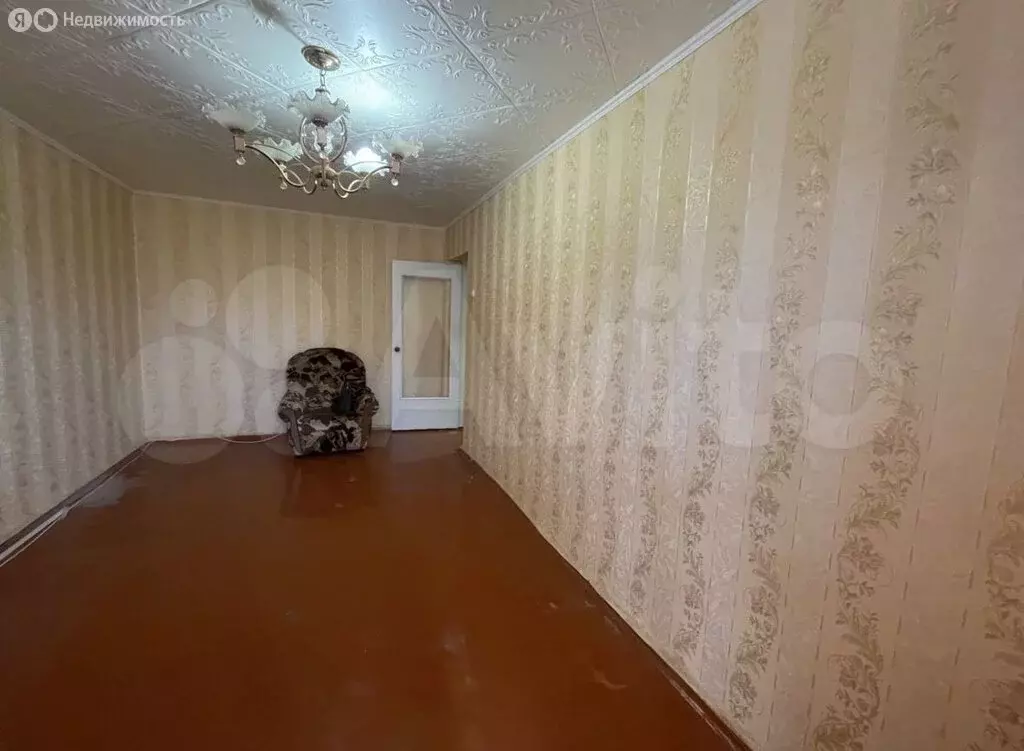 2-комнатная квартира: Ишимбай, улица Чкалова, 17 (45 м) - Фото 1