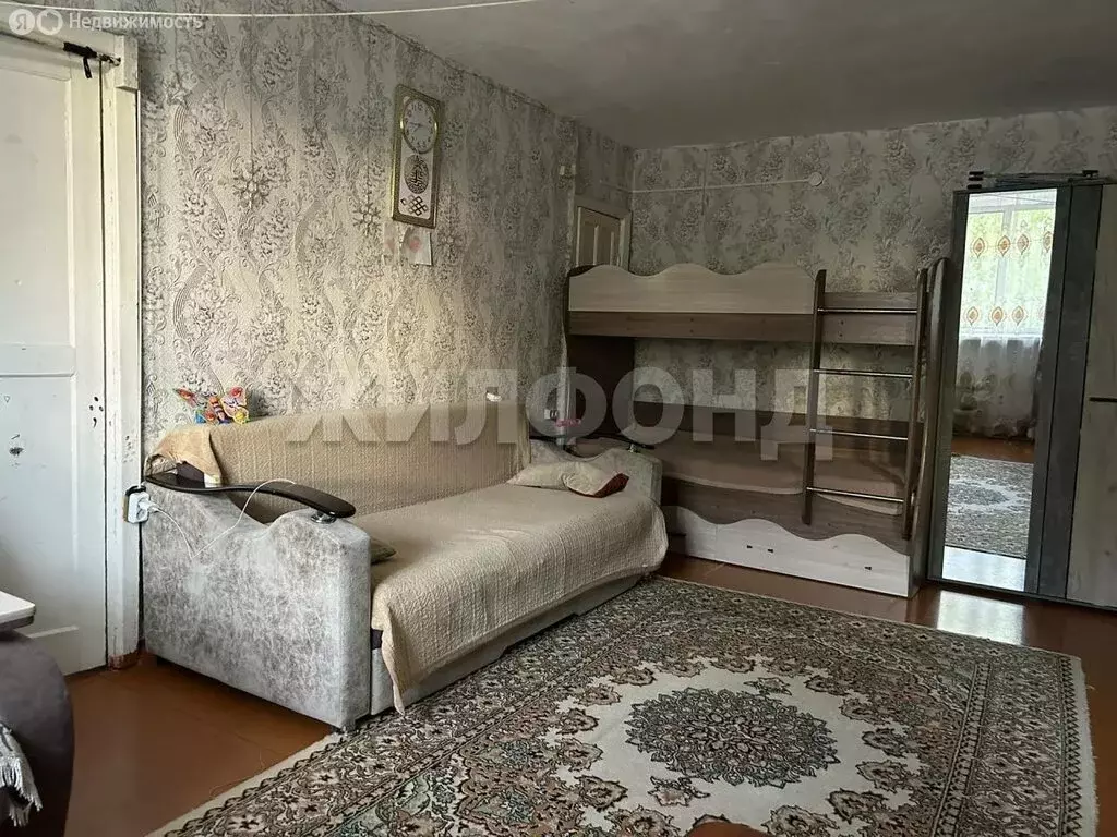 2-комнатная квартира: Ак-Довурак, Центральная улица, 8 (43.4 м) - Фото 1