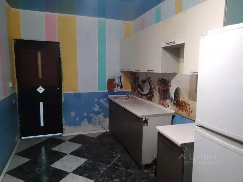 2-к кв. Севастополь ул. Колобова, 22/3 (70.6 м) - Фото 1