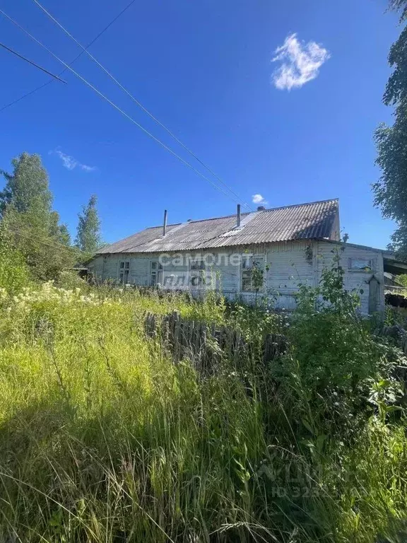 3-к кв. Архангельская область, Коряжма ул. Низовка, 27 (56.0 м) - Фото 0