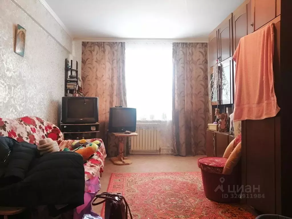 2-к кв. Тульская область, Одоев рп ул. 50 лет Октября, 104 (41.0 м) - Фото 1