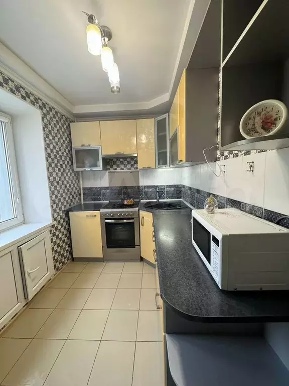 2-к. квартира, 44 м, 2/9 эт. - Фото 0